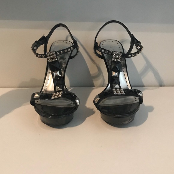 BCBGirls Shoes - Black paten leather platform heal with studs
